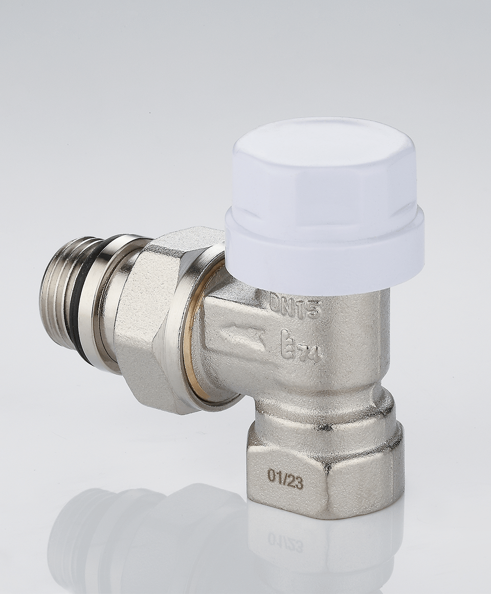 Thermostatic valve angle