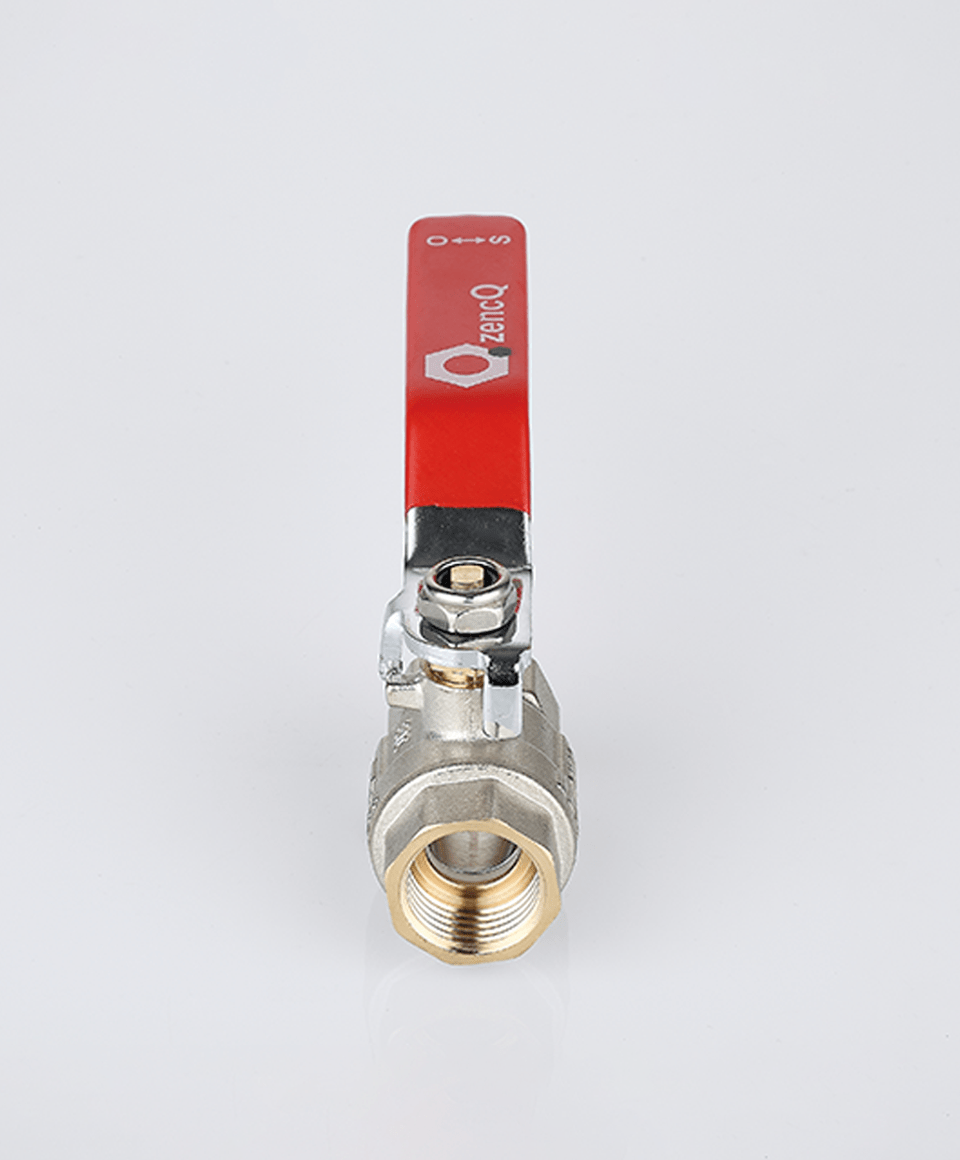 Ball valve female-female connection with lever handle