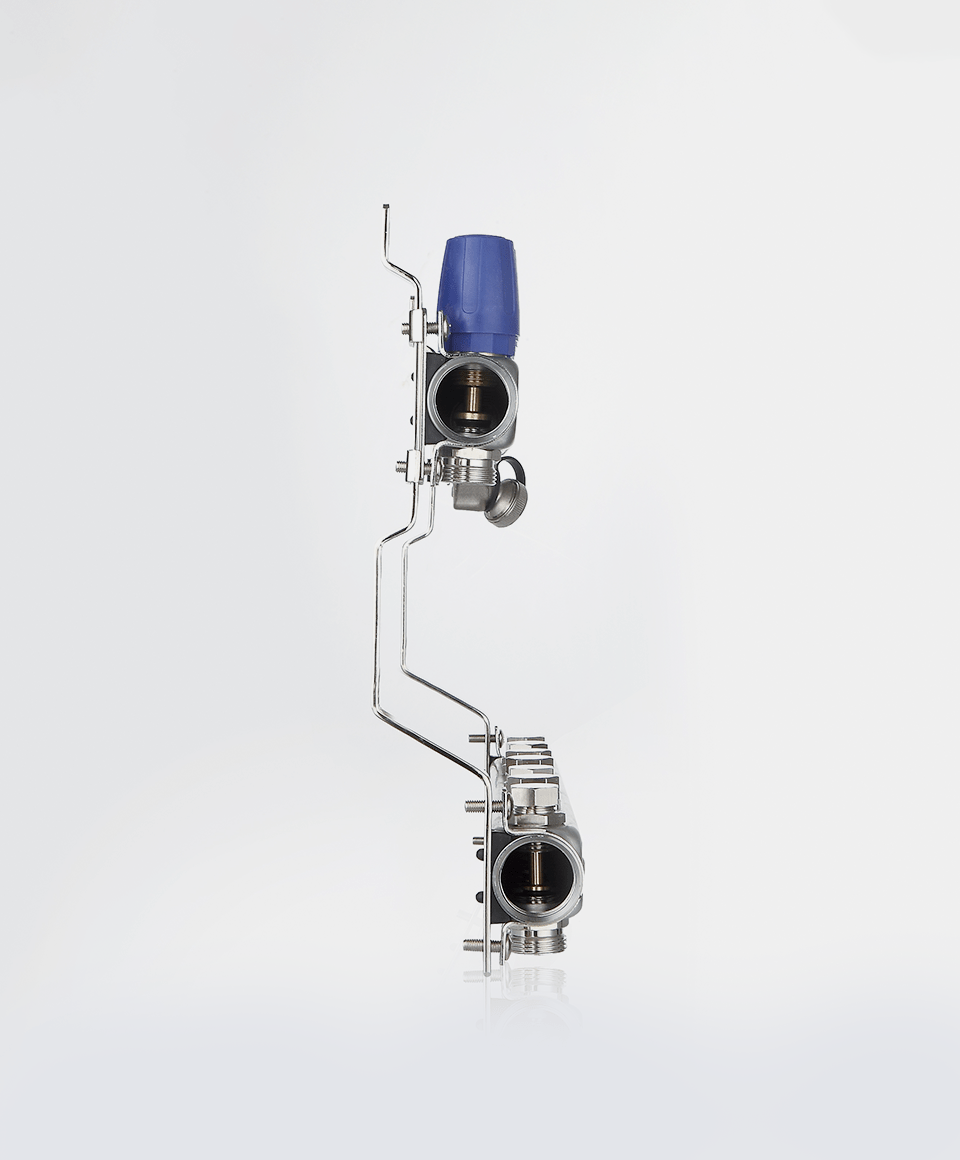 Manifold without flowmeters, with air vent and drain valve